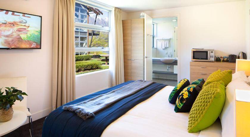 Frankton Apartment | 160 m² Apartment ∙ 3 bedrooms ∙ 10 guests