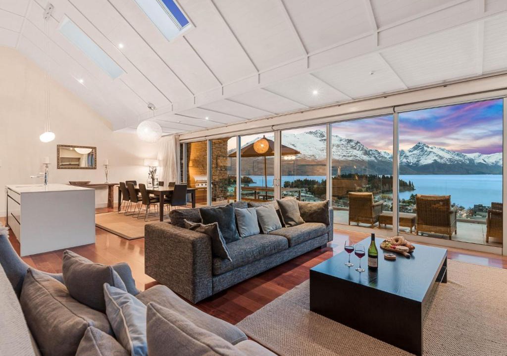 Queenstown City Centre Apartment | Catalina Penthouse 6