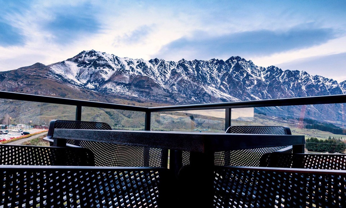 Frankton Apartment | Executive 2 Bedroom Apartment Remarkables Park