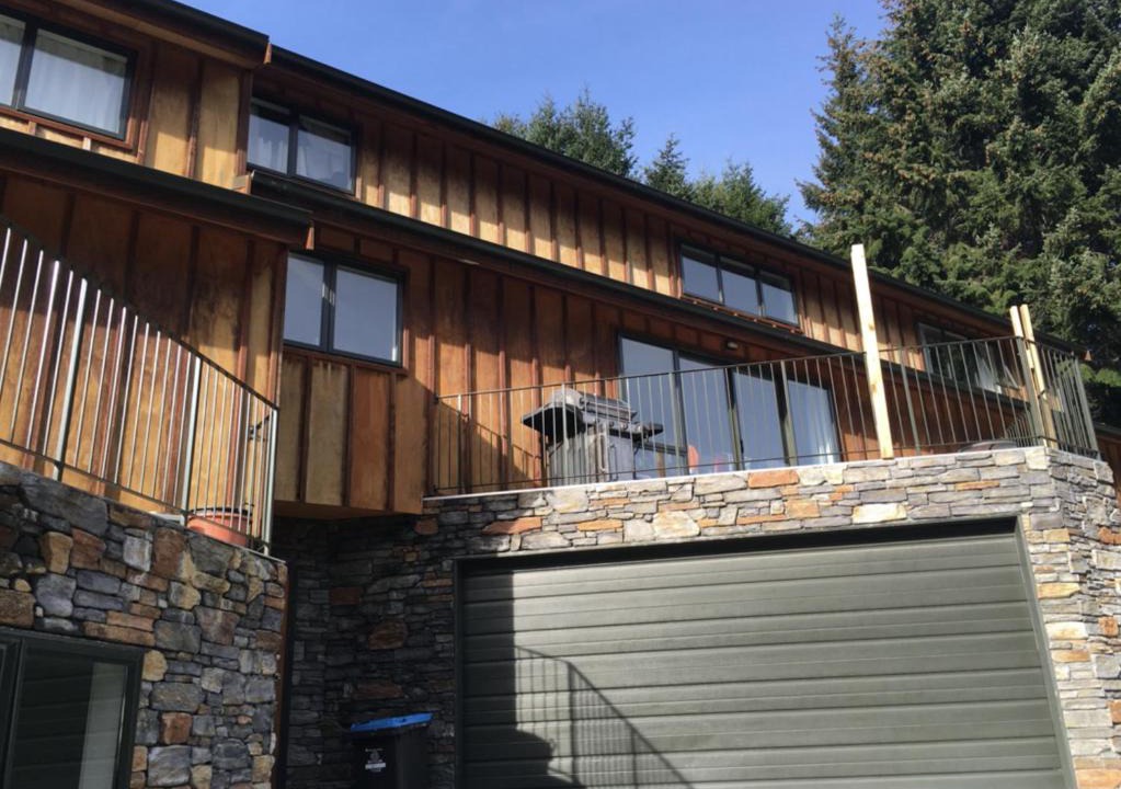 Sunshine Bay House | Lake Escape