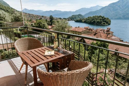 Sala Comacina House | Vista Azzurra - Sala Comacina by LoveComo