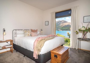 135 Peninsula