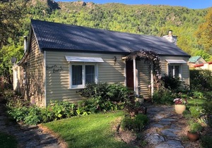 Amazing Family Home - Central Arrowtown