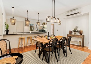 Central Queenstown 3-Bed Villa by Staysouth
