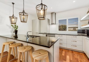 Central Queenstown 3-Bed Villa by Staysouth
