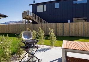 DOLCE VITA - QUEENSTOWN HOLIDAY HOME, family friendly in Arrowtown