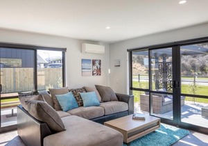 Dolce Vita - Queenstown Holiday Home