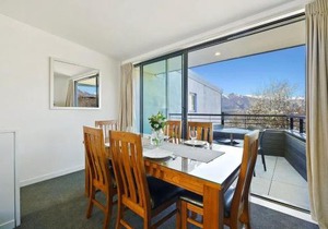 The Alps Apartment Three Bedroom