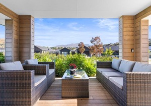 Wanderlust - Queenstown Holiday Home