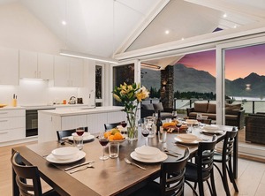 Stonehill Villa | Queenstown City Centre