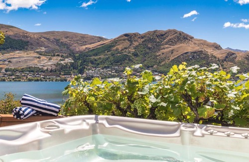 Kelvin Heights House | 135 Peninsula