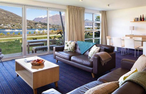 Frankton Apartment | 160 m² Apartment ∙ 3 bedrooms ∙ 10 guests