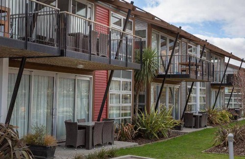 Frankton Apartment | 160 m² Apartment ∙ 3 bedrooms ∙ 10 guests