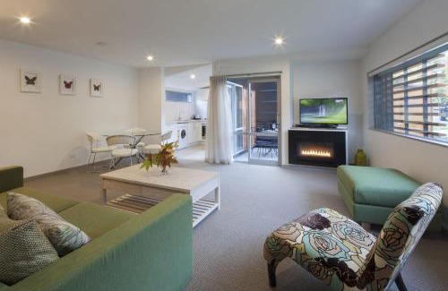 Queenstown City Centre Apartment | 22 Hallenstein Apartments by Staysouth