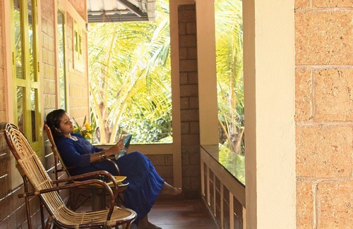 Nedumangad Cottage | A tranquil, riverside earthen home for a comfortable and peaceful stay