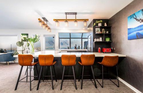 Fernhill House | Awesomely Wakatipu Queenstown Home