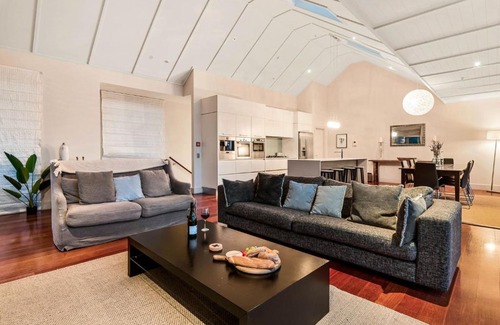 Queenstown City Centre Apartment | Catalina Penthouse 6