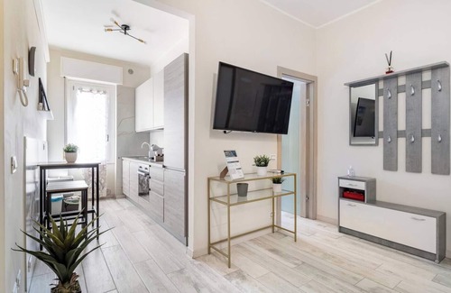 Bergamo Apartment | Description SNT Apartment