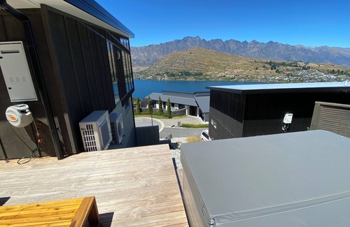 Queenstown House | Experience Queenstown from The Summit