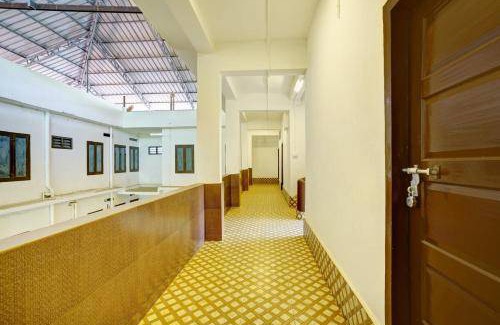 Thodupuzha Hotel | Hotel ∙ 3 guests