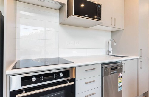 Frankton Apartment | Kawarau View - Modern Apartment