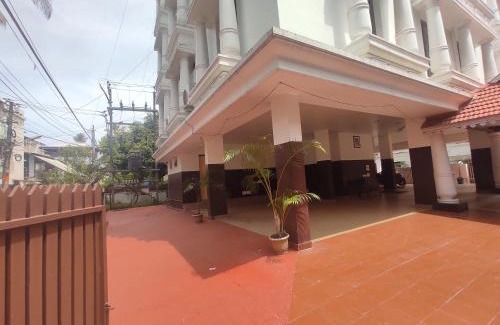 Mamangalam Apartment | Orient Glory - Walk to Lulumall & Metro
