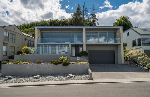 Queenstown House | Panorama Terrace Luxury
