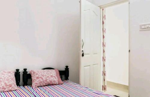 Alappuzha House | RAJATHEERAM BEACH HOMESTAY & BACkWATER CRUISE Alleppey