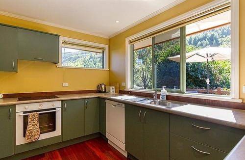 Arrowtown House | 145 m² House ∙ 4 bedrooms ∙ 10 guests