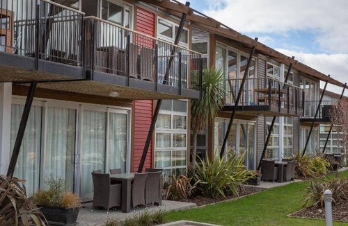 Frankton Apartment | 160 m² Apartment ∙ 3 bedrooms ∙ 10 guests