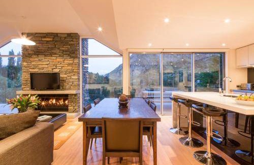 Arthur's Point House | 290 m² House ∙ 4 bedrooms ∙ 12 guests