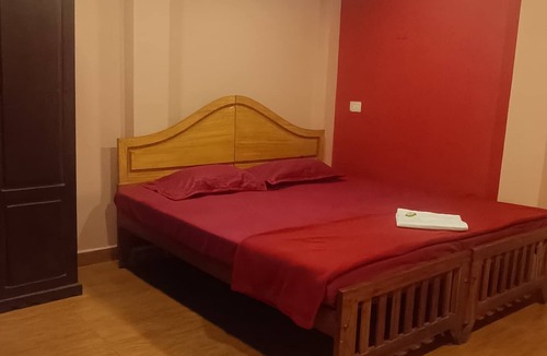 Thekkady Bed & Breakfast | 6-bedroom bed & breakfast in gorgeous Kumily, thekkady with WiFi