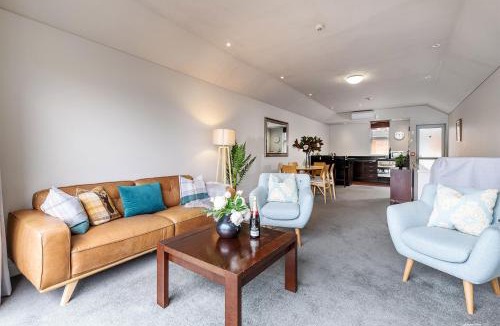 Queenstown Apartment | Alpine Village - 2 Bedroom Executive Apartment