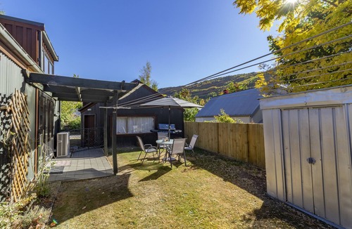 Arrowtown Cottage | Arrow Getaway - Arrowtown Holiday Home