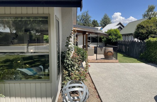 Arrowtown House | Arrowtown - Beautiful newly renovated 3 bedroom house