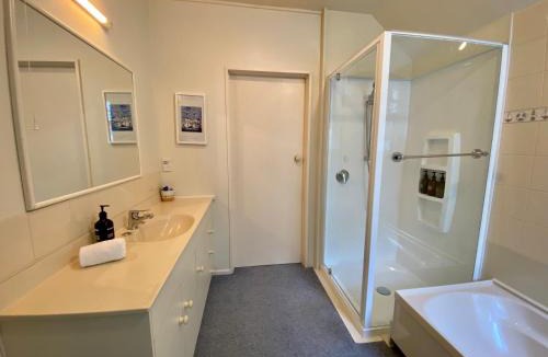 Arrowtown House | Arrowtown Home