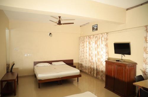 Thiruvananthapuram Hotel | ASHISH TOURIST HOME