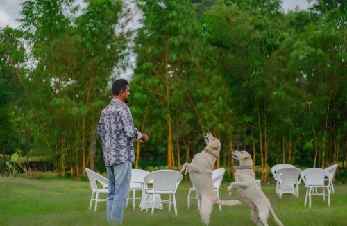 Quilon Villa | Ashtamudi Lake Villa by VOYE HOMES - Pet Friendly & Events Welcome