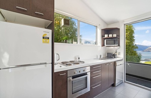 Fernhill Condo | Aspen Grove Lookout | One-bedroom Fernhill Unit