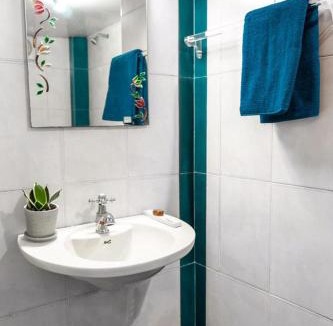 Kochi Apartment | BEST - Serviced Apartment Taj View at Marine Drive Cochin