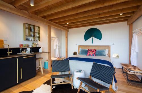 Arrowtown House | Brassed Off Modern Arrowtown Studio