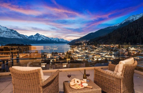 Queenstown City Centre Apartment | Catalina's Penthouse 6 | Spacious | Central Apartment