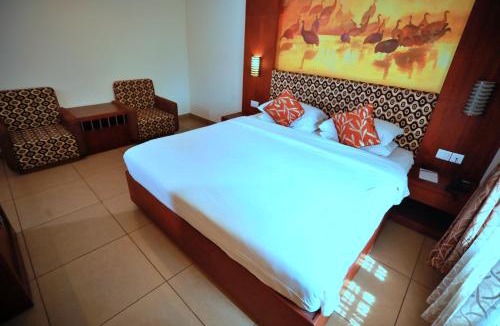 Chalakudy Hotel | Clay House