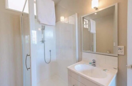 Frankton Apartment | Club Pacific Queenstown 1B