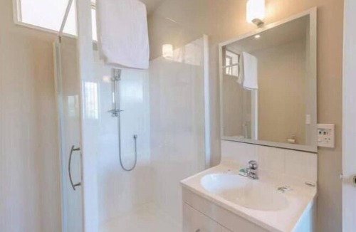 Frankton Apartment | Club Pacific Queenstown 2B
