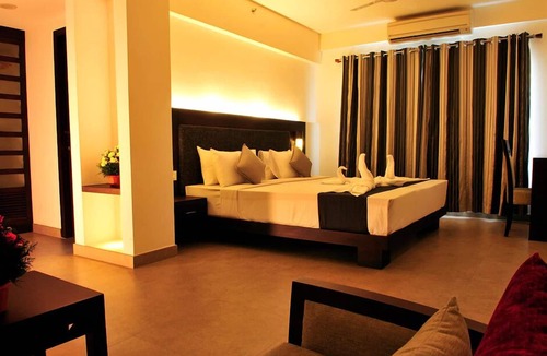 Kozhikode Hotel | Copper Folia