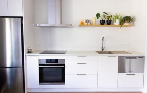 Kawarau Falls Apartment | Cosy Retreat, Pets Welcome!