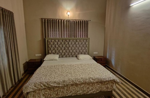 Chungam Villa | Diya's Estate Stay