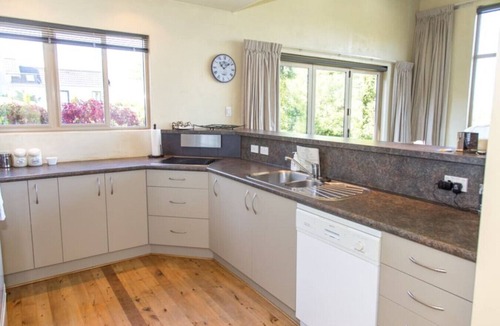Arrowtown Apartment | Family friendly holiday home