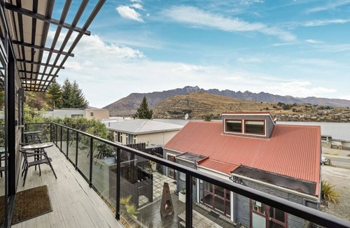 Queenstown House | Frankton Breeze 1 | Studio Unit